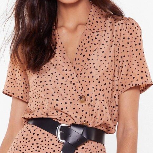 Nasty Gal NWT Dalmation Button Front Shirt Women's 10 Short Sleeve Cropped - Picture 1 of 7